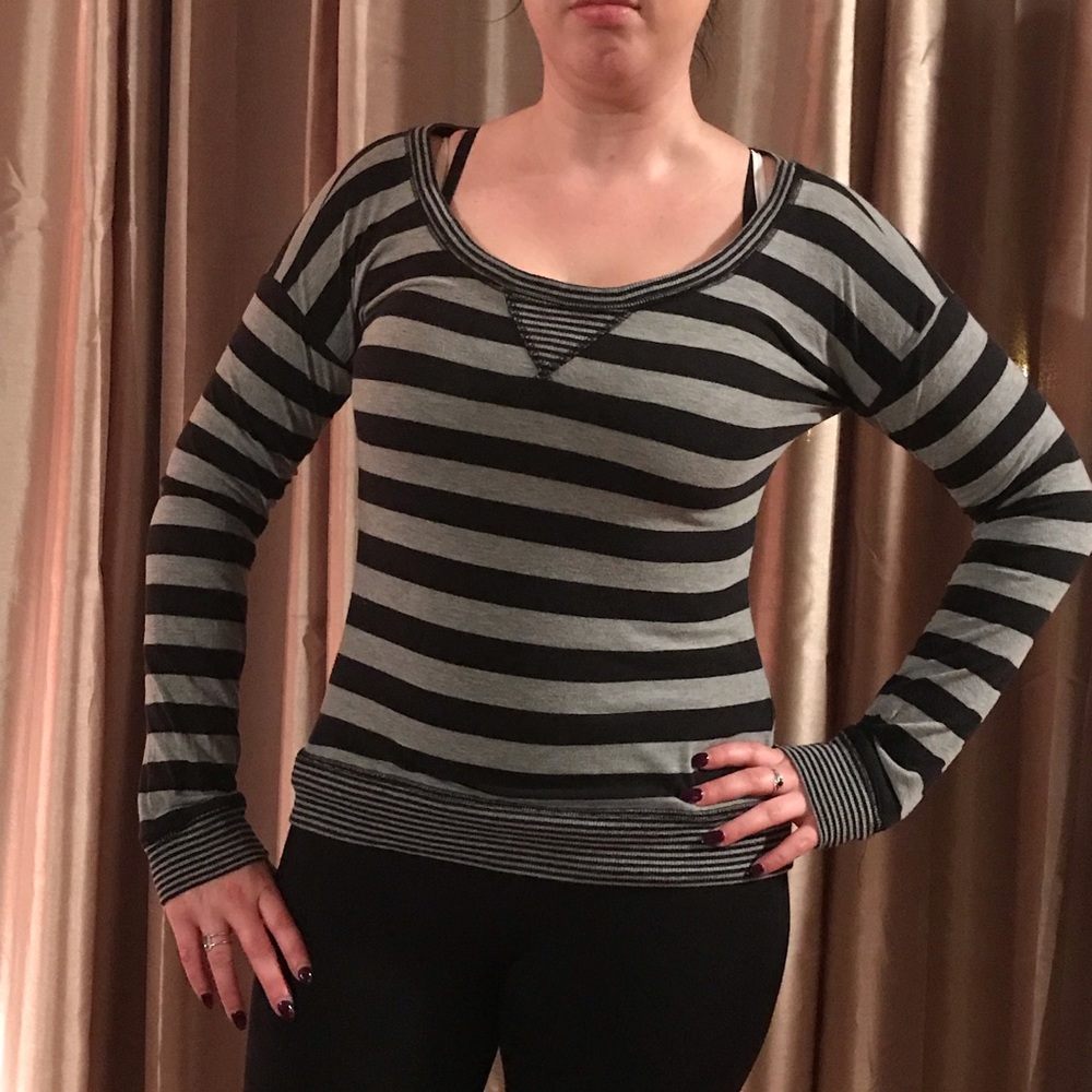 Black & Grey striped long-sleeve shirt 🔘